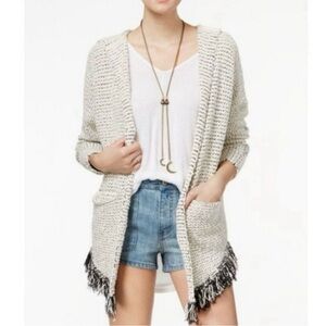 Free People Love Me Tender Cardigan
Hooded Knit with Fringe. Size small